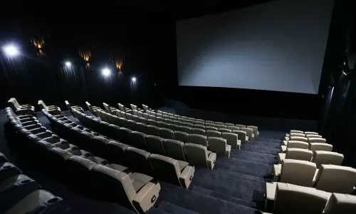 റാസല്‍ഖൈമയിലെ സിനിമാ തിയേറ്ററുകളില്‍  ഇനി ലഹരിവിരുദ്ധ സന്ദേശങ്ങളും പ്രദര്‍ശിപ്പിക്കും