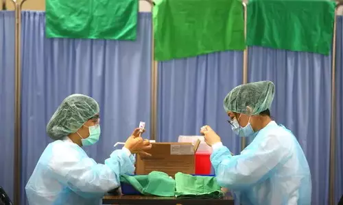 കുവൈത്തിൽ കോവിഡിനെതിരെയുള്ള രണ്ടാമത്തെ ബൂസ്റ്റർ ഡോസ് വിതരണം ചെയ്യാൻ ആരോഗ്യമന്ത്രാലയം