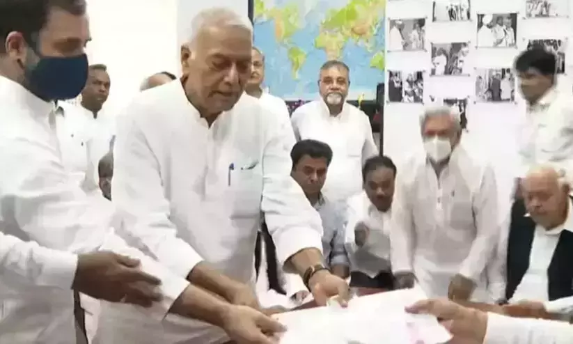 രാഷ്ട്രപതി തെരഞ്ഞെടുപ്പ്; യശ്വന്ത് സിൻഹ നാമനിർദേശപത്രിക സമർപ്പിച്ചു