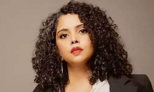 റാണ അയ്യൂബിന്റെ ഇന്ത്യയിലെ അക്കൗണ്ട് മരവിപ്പിച്ച് ട്വിറ്റർ