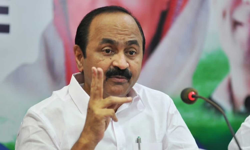 മുഖ്യമന്ത്രിയോട് മാധ്യമപ്രവർത്തകർ ചോദിക്കാത്ത ചോദ്യങ്ങളുടെ പട്ടികയുമായി വി.ഡി സതീശൻ മുഖ്യമന്ത്രിയോട് മാധ്യമപ്രവർത്തകർ ചോദിക്കാത്ത ചോദ്യങ്ങളുടെ പട്ടികയുമായി വി.ഡി സതീശൻ