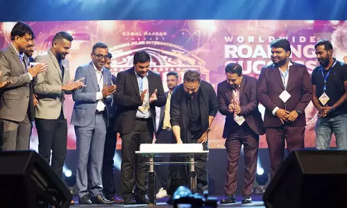 കമൽഹാസന് ഗൾഫ് മാധ്യമത്തിന്റെ ആദരം; വളർത്തിയത് മലയാളികളെന്ന് ഉലക നായകൻ