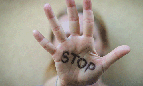 കുവൈറ്റിൽ ആദിവാസി യുവതി നേരിട്ടത് ക്രൂര പീഡനം; അറബിയും ഏജന്റും  മർദിച്ചതായി പരാതി