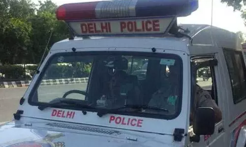 സോണിയാ ഗാന്ധിയുടെ പേഴ്സണല് സെക്രട്ടറിക്കെതിരെ ബലാത്സംഗക്കേസ് സോണിയാ ഗാന്ധിയുടെ പേഴ്സണല് സെക്രട്ടറിക്കെതിരെ ബലാത്സംഗക്കേസ്