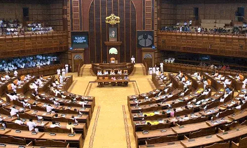 സ്വർണക്കടത്ത് കേസിൽ അടിയന്തര പ്രമേയത്തിന് അനുമതി; ചർച്ച ഒരുമണി മുതൽ