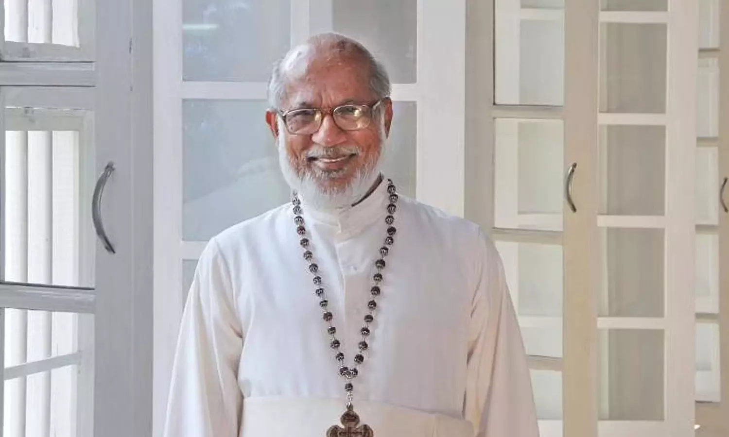 ഉടൻ ഹാജരാകേണ്ട; സഭാഭൂമി ഇടപാട് കേസിൽ ജോർജ്ജ് ആലഞ്ചേരിക്ക് ആശ്വാസം ഉടൻ ഹാജരാകേണ്ട; സഭാഭൂമി ഇടപാട് കേസിൽ ജോർജ്ജ് ആലഞ്ചേരിക്ക് ആശ്വാസം