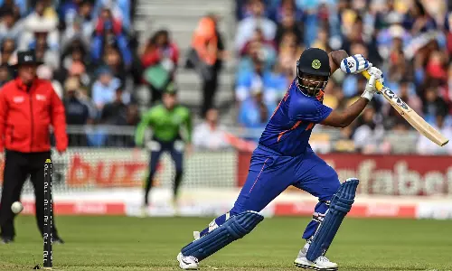 സഞ്ജുവിന്‍റെ മടങ്ങി വരവ് പ്രഖ്യാപിച്ച് ക്യാപ്റ്റന്‍; ആർത്തിരമ്പി ഡബ്ലിൻ, വീഡിയോ വൈറൽ