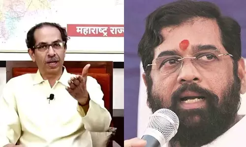 വിശ്വാസവോട്ടെടുപ്പ് ഏത് സമയം നടത്തണമെന്ന് ഭരണഘടനയിലുണ്ടോയെന്ന് സുപ്രീംകോടതി: ഹരജി പരിഗണിക്കുന്നു