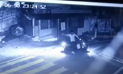 എ.കെ.ജി സെന്‍ററിനു നേരെ ബോംബേറ്: സി.സി.ടി.വി ദൃശ്യങ്ങള്‍ പുറത്ത്