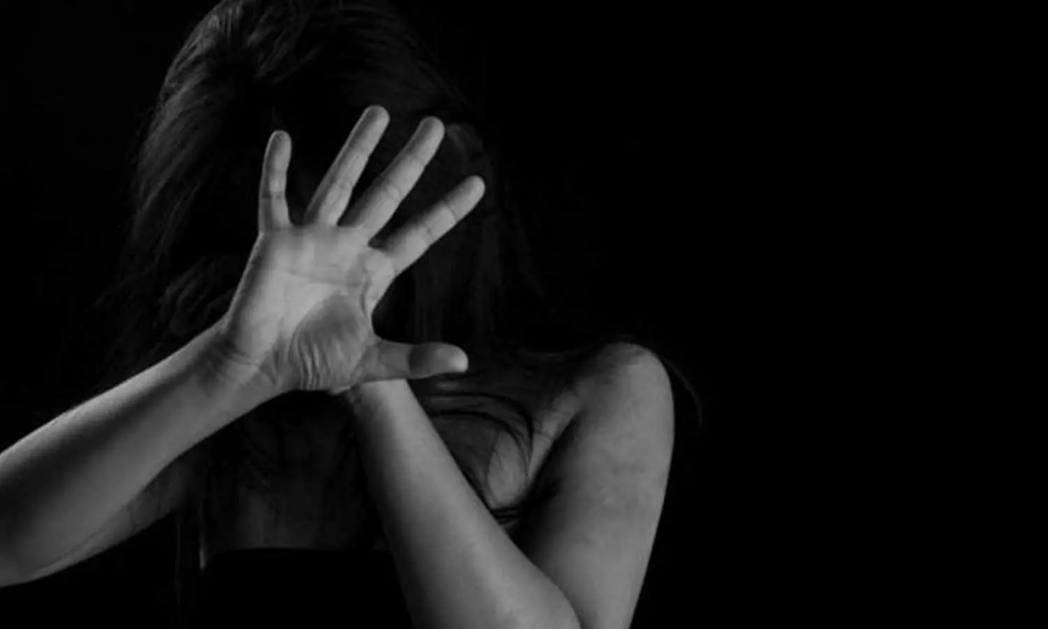 കാലിക്കറ്റ് സര്‍വകലാശാല ക്യാംപസില്‍ സ്‌കൂള്‍ വിദ്യാര്‍ത്ഥിനിയെ പീഡിപ്പിച്ചു; സുരക്ഷാ ജീവനക്കാരന്‍ അറസ്റ്റില്‍