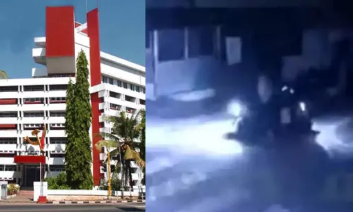 എ.കെ.ജി സെന്റർ ആക്രമണത്തിന് ഒരു മാസം; പ്രതിയെ ഇനിയും പിടിച്ചില്ല, ഇരുട്ടിൽതപ്പി പൊലീസ്