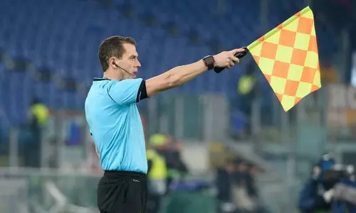 ഇനി ഓഫ് സൈഡിന് കൃത്യമായി കൊടിപൊങ്ങും; പുതിയ സാങ്കേതിക വിദ്യയുമായി ഫിഫ