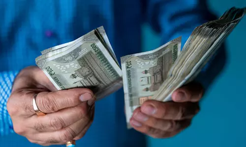 ഒരു ലക്ഷമല്ല, ഇനി നിയന്ത്രണങ്ങളില്ലാതെ പ്രവാസികൾക്ക് പത്തു ലക്ഷം വരെ പണമയക്കാം