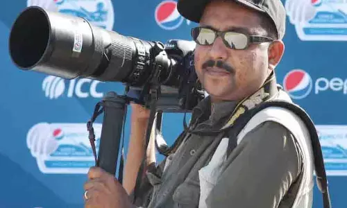 പ്രമുഖ ഫോട്ടോ ജേണലിസ്റ്റ് ഗഫൂര്‍ മൂടാടി നാട്ടില്‍ അന്തരിച്ചു