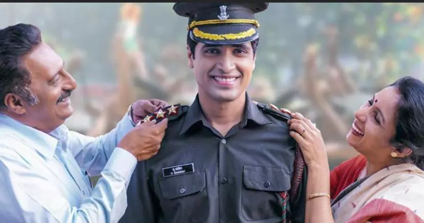 മനസ് നിറച്ച് രേവതി-പ്രകാശ് രാജ് കോമ്പോ; ഒ.ടി.ടിയിലും മേജറായി മേജര് മനസ് നിറച്ച് രേവതി-പ്രകാശ് രാജ് കോമ്പോ; ഒ.ടി.ടിയിലും മേജറായി മേജര്