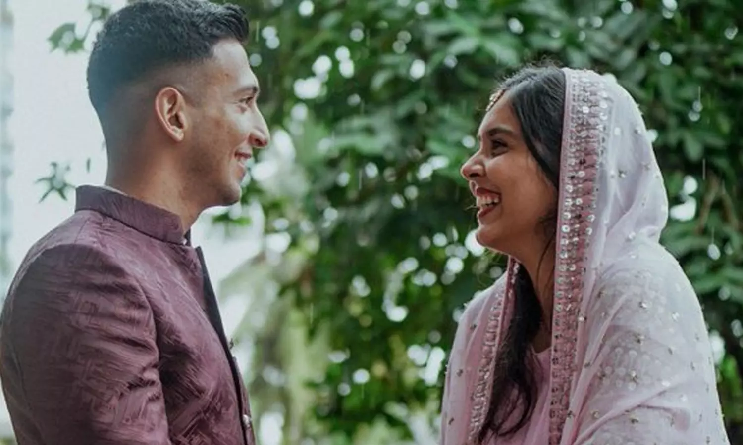 ജീവിത സഖിയെ കണ്ടെത്തി; വൈറലായി സഹലിന്റെ ട്വീറ്റ് ജീവിത സഖിയെ കണ്ടെത്തി; വൈറലായി സഹലിന്റെ ട്വീറ്റ്