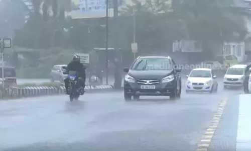 ആറ് ജില്ലകളിൽ ഓറഞ്ച് അലർട്ട്; സംസ്ഥാനത്ത് കനത്ത മഴ ഇന്നും തുടരും