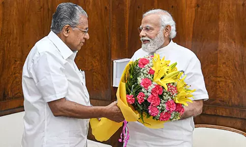 വിമാന യാത്രാനിരക്ക് വര്‍ധന പ്രവാസികളെയും ടൂറിസത്തെയും ബാധിക്കുന്നു: ഇടപെടണമെന്ന് പ്രധാനമന്ത്രിയോട് മുഖ്യമന്ത്രി