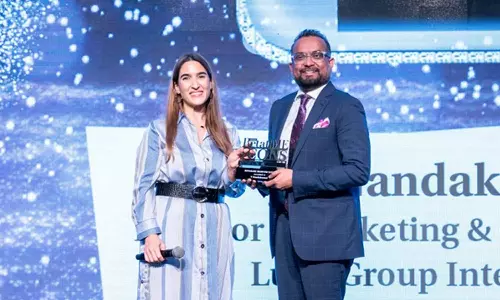 വി. നന്ദകുമാറിന്​ റീട്ടെയിൽ മാർക്കോം ഐക്കൺ പുരസ്കാരം