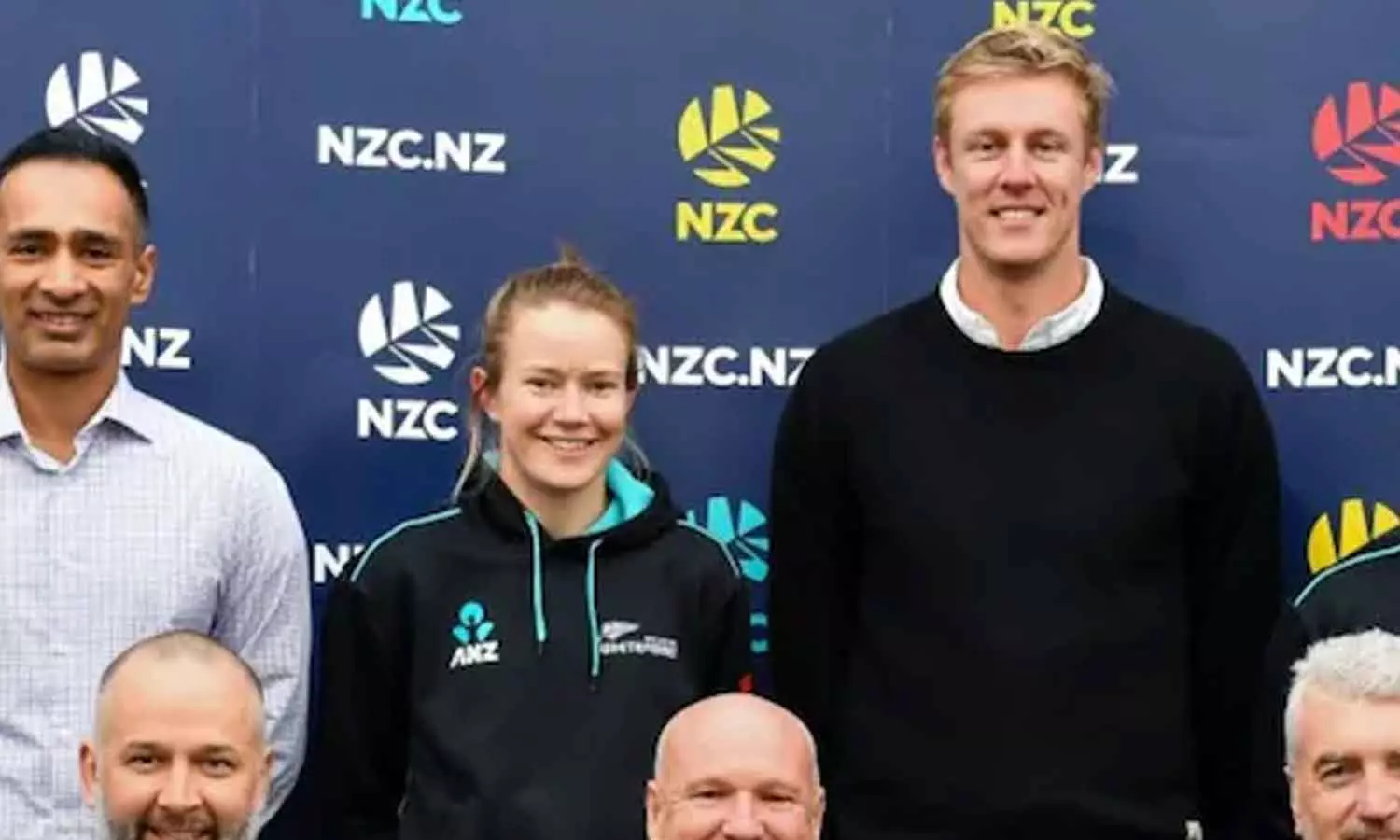 പുരുഷ-വനിതാ ക്രിക്കറ്റ് താരങ്ങൾക്ക് തുല്യപ്രതിഫലം: ചരിത്ര തീരുമാനവുമായി ന്യൂസിലാൻഡ് ക്രിക്കറ്റ് പുരുഷ-വനിതാ ക്രിക്കറ്റ് താരങ്ങൾക്ക് തുല്യപ്രതിഫലം: ചരിത്ര തീരുമാനവുമായി ന്യൂസിലാൻഡ് ക്രിക്കറ്റ്