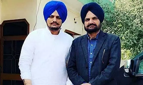 പഞ്ചാബ് തെരഞ്ഞെടുപ്പിനിടെ 8 തവണ വധശ്രമങ്ങളുണ്ടായി;    സിദ്ധു മൂസെവാലയുടെ പിതാവ്