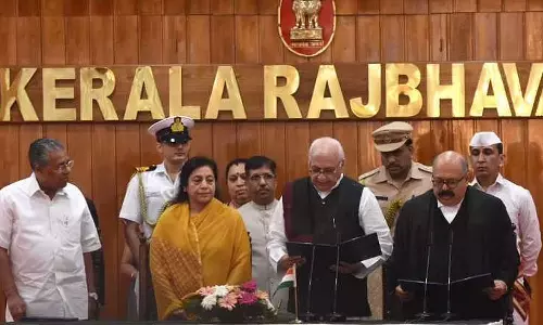 സജി ചെറിയാന്റെ ഭരണഘടനാ വിരുദ്ധ പരാമർശം ഗൗരവതരമെന്ന് രാജ്ഭവൻ