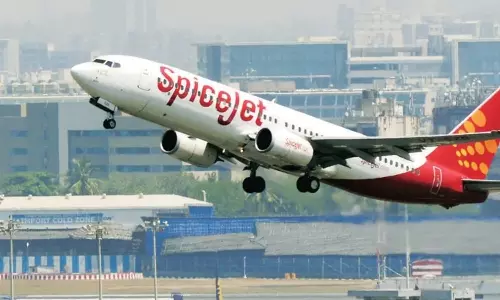 തുടർച്ചയായി സുരക്ഷാ വീഴ്ചകൾ; സ്‌പൈസ് ജെറ്റിന് ഡിജിസിഎയുടെ നോട്ടീസ്‌