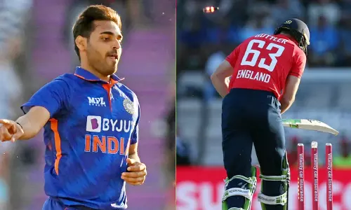 എജ്ജാതി ടേണ്‍; ഭുവനേശ്വറിന്‍റെ ഇന്‍സ്വിങ്ങര്‍ പിടികിട്ടാതെ വീണ് ബട്‌ലർ