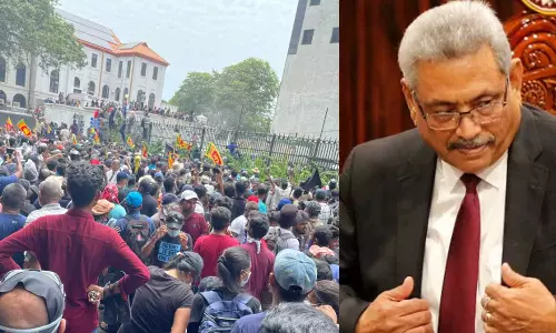 ശ്രീലങ്കയിൽ വീണ്ടും കലാപം; പ്രസിഡന്റിന്റെ വീട് വളഞ്ഞു ജനം; ഗൊതബയ രാജ്യംവിട്ടു?