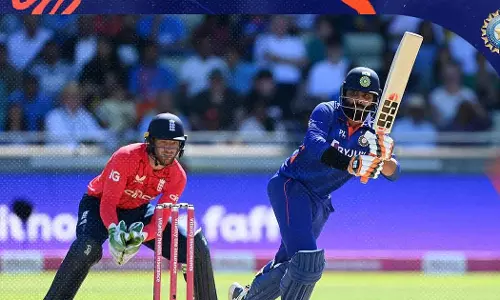 തകർത്തടിച്ച് ജഡേജ; ഇംഗ്ലണ്ടിനെതിരെയുള്ള രണ്ടാം ടി20യിൽ ഇന്ത്യക്ക്  170 റൺസ്