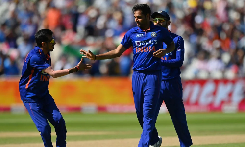 കനൽ കെട്ടില്ലെങ്കി പൊള്ളും- ഭുവിക്കരുത്തിൽ ഇംഗ്ലണ്ടിനെതിരെ രണ്ടാം ട്വന്റി-20യിലും ഇന്ത്യക്ക് ജയം കനൽ കെട്ടില്ലെങ്കി പൊള്ളും- ഭുവിക്കരുത്തിൽ ഇംഗ്ലണ്ടിനെതിരെ രണ്ടാം ട്വന്റി-20യിലും ഇന്ത്യക്ക് ജയം