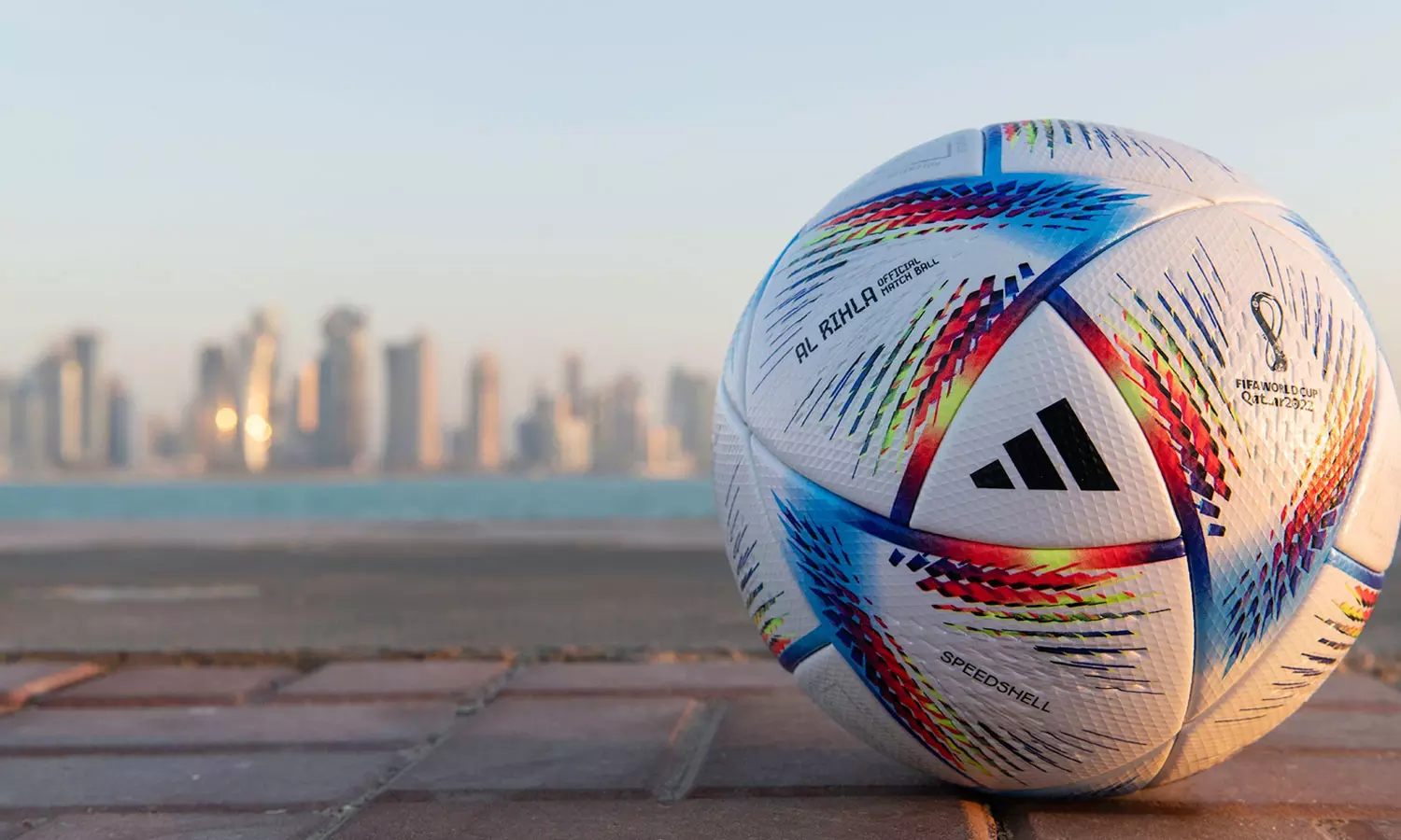 ഖത്തർ ലോകകപ്പ് പന്തായ അല് രിഹ്ലക്കുള്ളിൽ കാറ്റ് മാത്രമല്ല, കമ്പ്യൂട്ടറുമുണ്ട് ഖത്തർ ലോകകപ്പ് പന്തായ അല് രിഹ്ലക്കുള്ളിൽ കാറ്റ് മാത്രമല്ല, കമ്പ്യൂട്ടറുമുണ്ട്