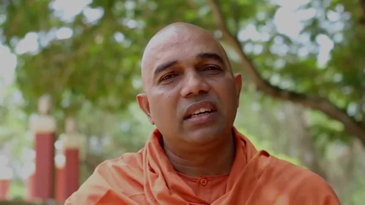 സ്വാമി ഗുരുപ്രസാദിനെതിരെയുളള പീഡന പരാതി: പൊലീസ് മൊഴി തിരുത്തിയെന്ന് യുവതി, പ്രതിയെ സംരക്ഷിക്കാൻ ശ്രമം