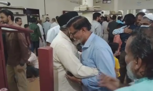 എങ്ങെങ്ങും ആഘോഷം,സന്തോഷം; ബലി പെരുന്നാള്‍ ആഘോഷിച്ച് വിശ്വാസികള്‍