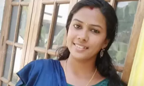 പാലക്കാട് മഹിളാമോര്‍ച്ച നേതാവ് തൂങ്ങിമരിച്ച നിലയില്‍