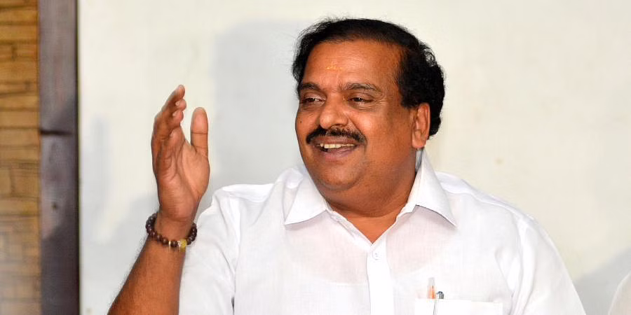 ഭരണഘടനയെ തള്ളിപ്പറഞ്ഞിട്ടില്ലെന്ന് പി.കെ കൃഷ്ണദാസ്