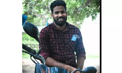 തിരുവനന്തപുരത്ത് ഡി.വൈ.എഫ്.ഐ പ്രവര്‍ത്തകന്‍ തൂങ്ങിമരിച്ച നിലയില്‍