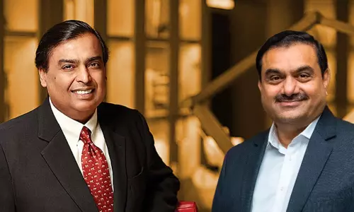 അംബാനിയോട് മുട്ടാൻ ഇപ്പോഴില്ല;5 ജി സ്‌പെക്ട്രത്തിൽ വിശദീകരണവുമായി അദാനി