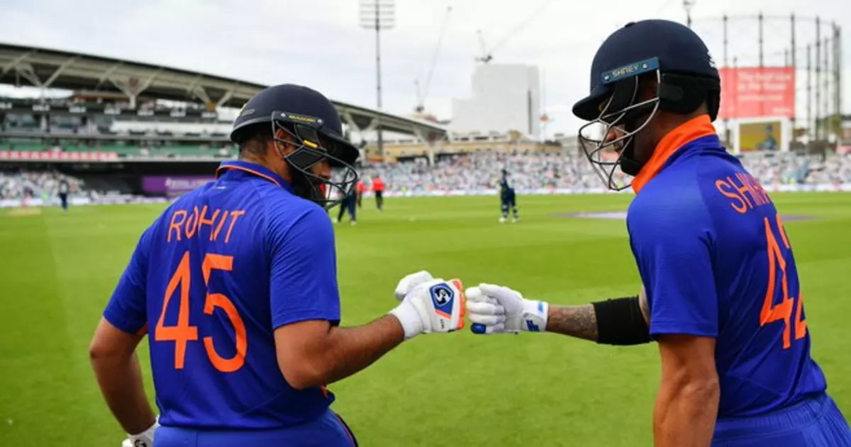 ബൗളർമാരുടെ മികവിനൊത്ത് ഓപ്പണർമാരും; ഇംഗ്ലണ്ടിനെതിരെ ഇന്ത്യക്ക് പത്തരമാറ്റ് വിജയം ബൗളർമാരുടെ മികവിനൊത്ത് ഓപ്പണർമാരും; ഇംഗ്ലണ്ടിനെതിരെ ഇന്ത്യക്ക് പത്തരമാറ്റ് വിജയം