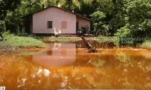 ചിറ്റൂരിലെ ആസിഡ് ഗ്രാമങ്ങളിലെ ദുരവസ്ഥ; സ്വമേധയാ കേസെടുത്ത് സംസ്ഥാന മനുഷ്യാവകാശ കമ്മീഷൻ