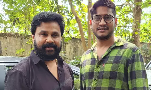 അയാളെ വീഴ്ത്താൻ തക്കം പാർത്തിരുന്ന ചെന്നായകൾ ഒരുമിച്ചതാണ് ഈ കേസും ഗൂഢാലോചനയും; ദിലിപീന് പിന്തുണയുമായി സംവിധായകന് അഖില് മാരാര് അയാളെ വീഴ്ത്താൻ തക്കം പാർത്തിരുന്ന ചെന്നായകൾ ഒരുമിച്ചതാണ് ഈ കേസും ഗൂഢാലോചനയും; ദിലിപീന് പിന്തുണയുമായി സംവിധായകന് അഖില് മാരാര്
