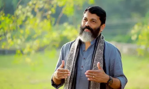 ആദിവാസി ഭൂമി കയ്യേറിയ കേസ്: എച്ച്.ആർ.ഡി.എസ് സെക്രട്ടറി അജി കൃഷ്ണന്റെ ജാമ്യാപേക്ഷ തള്ളി