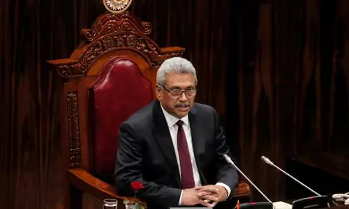 ദുബൈയിലേക്ക് കടക്കാനുള്ള ഗോതബയയുടെ ശ്രമം പാളി; കടൽമാർഗം രക്ഷപ്പെടാൻ നീക്കം