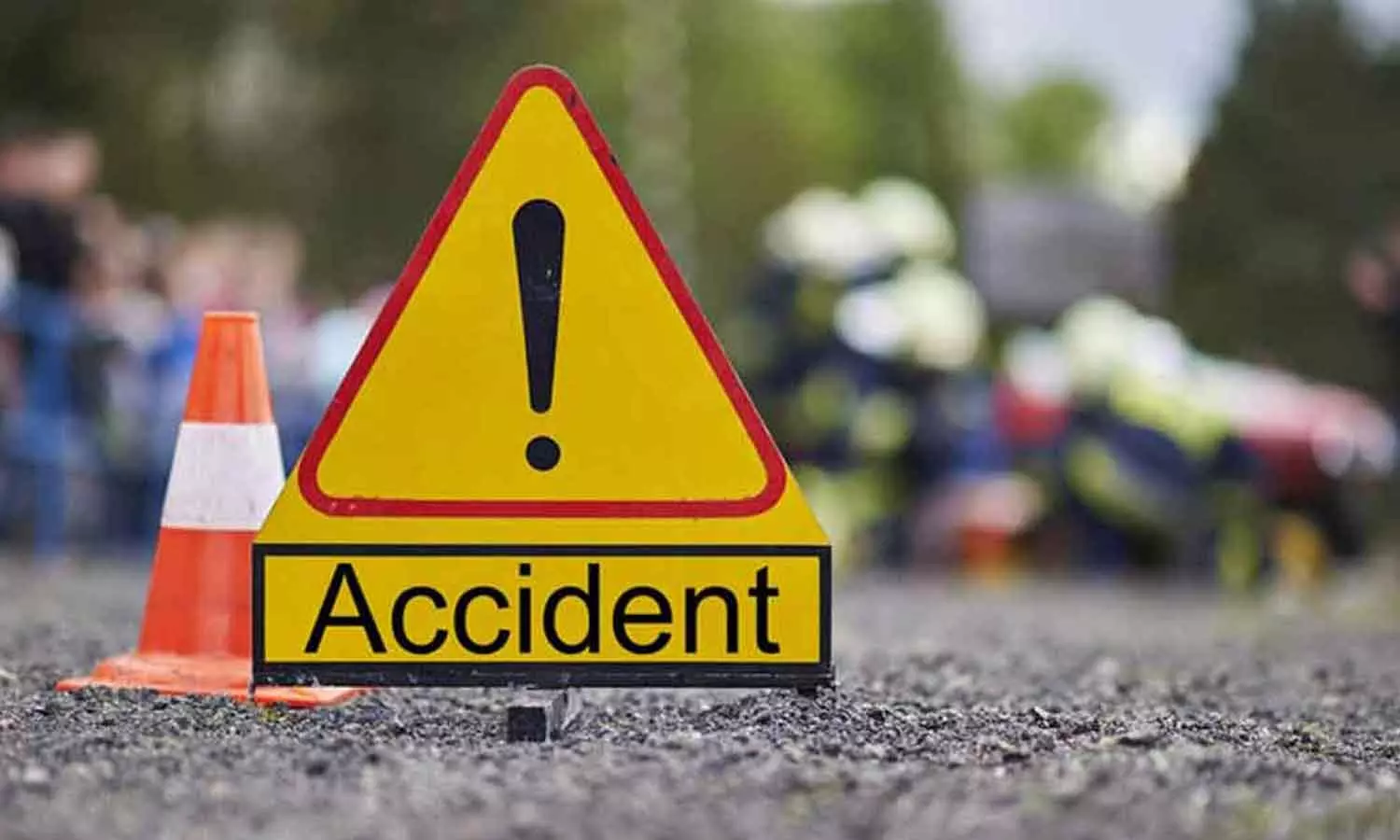 സംസ്ഥാനത്ത് നാല് ജില്ലകളിലുണ്ടായ വാഹനാപകടങ്ങളിൽ ഏഴ് മരണം സംസ്ഥാനത്ത് നാല് ജില്ലകളിലുണ്ടായ വാഹനാപകടങ്ങളിൽ ഏഴ് മരണം