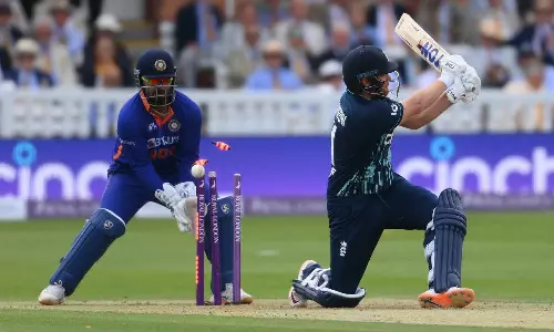 ഇംഗ്ലണ്ടിന്റെ നടുവൊടിച്ച് ചഹൽ: ഇന്ത്യക്ക് ജയിക്കാൻ 247 റണ്‍സ്