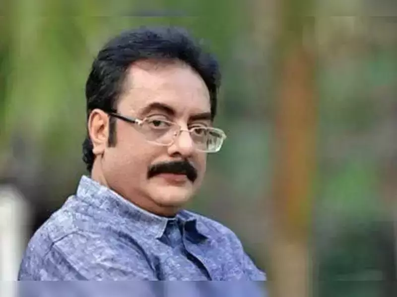 നടനും സംവിധായകനുമായ പ്രതാപ് പോത്തന്‍ അന്തരിച്ചു