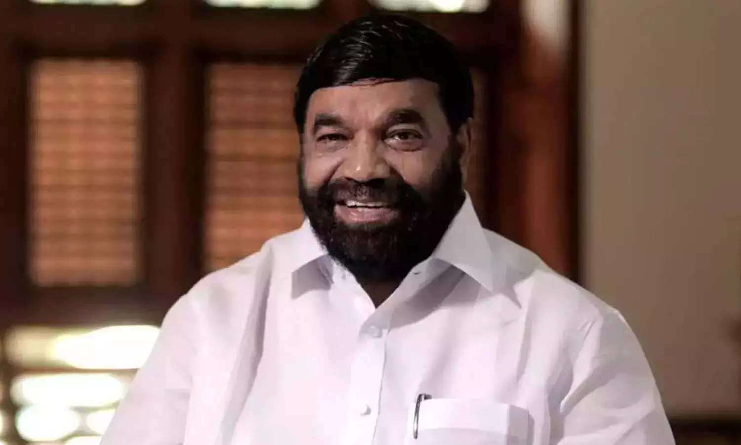 മഹതി, വിധവ എന്നീ വാക്കുകൾ അൺപാർലമെന്ററി അല്ല; എം.എം മണിയെ ന്യായീകരിച്ച് വി.എൻ വാസവൻ മഹതി, വിധവ എന്നീ വാക്കുകൾ അൺപാർലമെന്ററി അല്ല; എം.എം മണിയെ ന്യായീകരിച്ച് വി.എൻ വാസവൻ