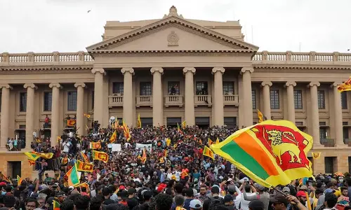 പ്രസിഡന്‍റ് തെരഞ്ഞെടുപ്പ് ബുധനാഴ്ച; ശ്രീലങ്കയിൽ ഇന്ന് പ്രത്യേക പാർലമെന്റ് സമ്മേളനം