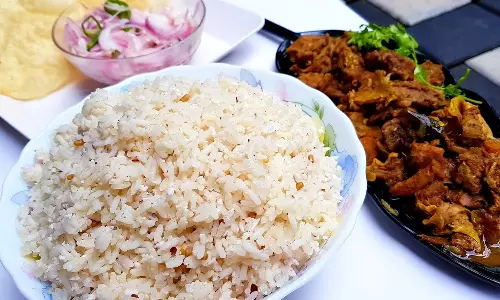 ചോറ് കഴിക്കാം; അമിതമാവരുത് ചോറ് കഴിക്കാം; അമിതമാവരുത്