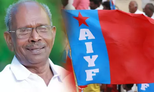 ആനിരാജക്കെതിരായ പരാമർശം പിൻവലിക്കണം, തിരുത്തണം; എം.എം മണിക്കെതിരെ എ.ഐ.വൈ.എഫ്